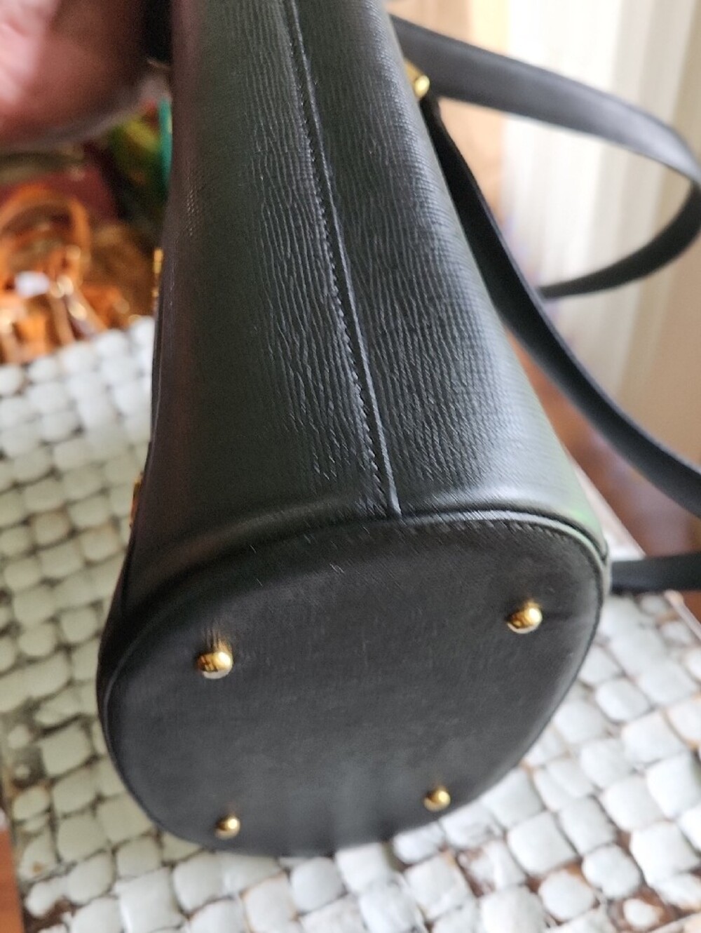 MCM Black Leather Tote Bag with Gold Hardware - Picture 6 of 14